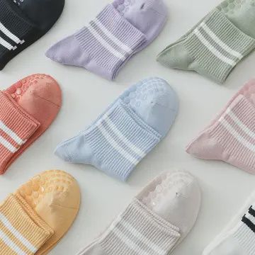 Yoga &amp; Pilates Grip  Stripped Socks