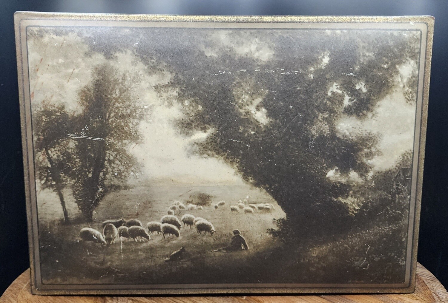 Tin, 1950&#39;s Nabisco UNEEDA Biscuit Shepard Pastoral Scene