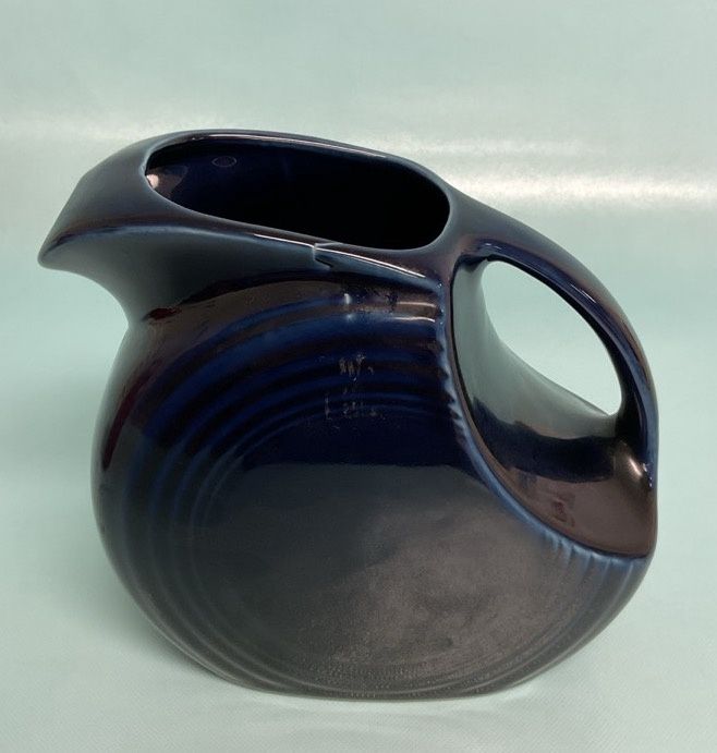 Vintage Homer Laughlin Fiestaware Pitcher (Cobalt Blue))