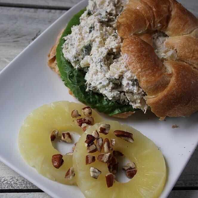 Pineapple Pecan Chicken Salad Mix