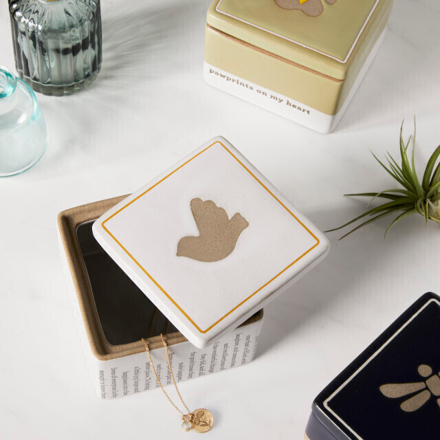 vg inspired keepsake box- remembrance