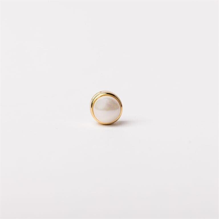 Luxe Charm Pearl