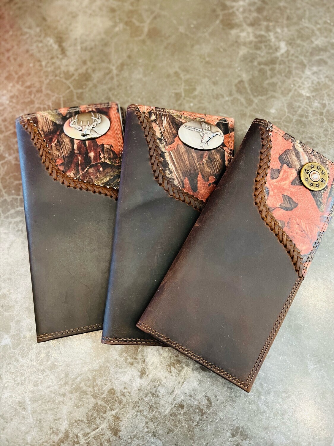 Zeppro Camo Long Wallet - Buck