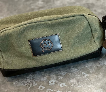 Zeppro Olive Toiletry Bag - Cotton