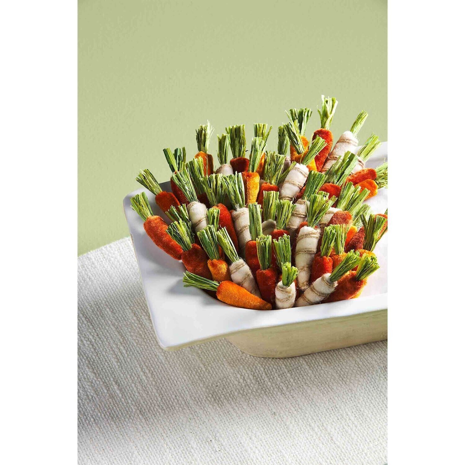 Mini Velvet Carrots Set