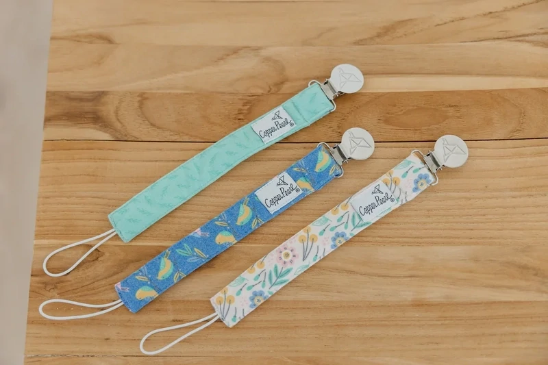 Birdie Binky Clip Set