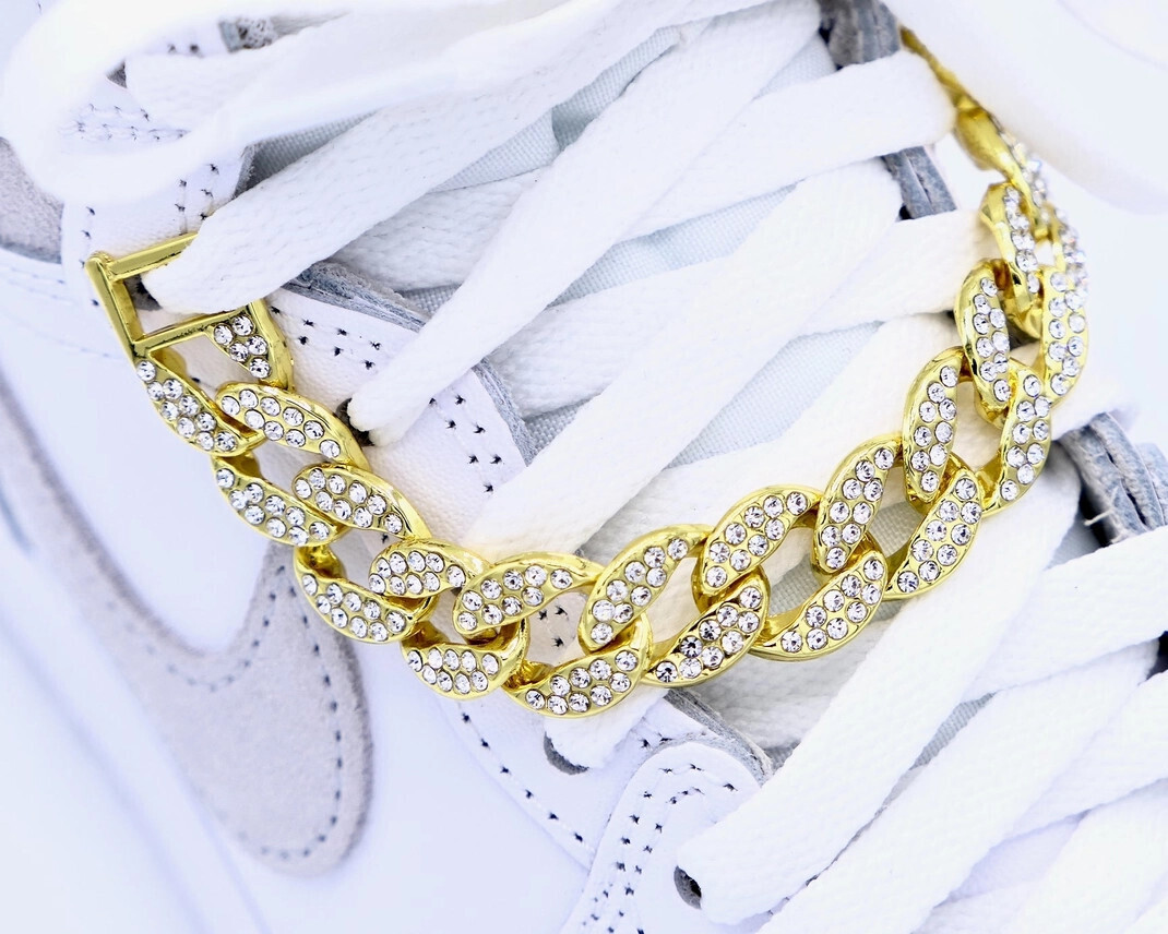 Crystal Chain Lace Charm