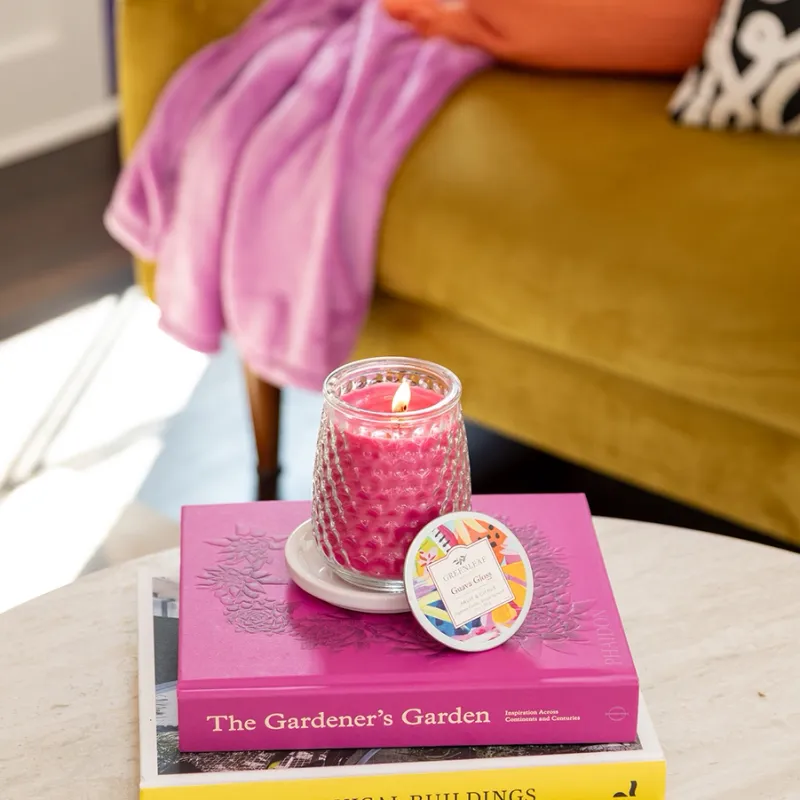 VG Guava Gloss- Candle 13oz