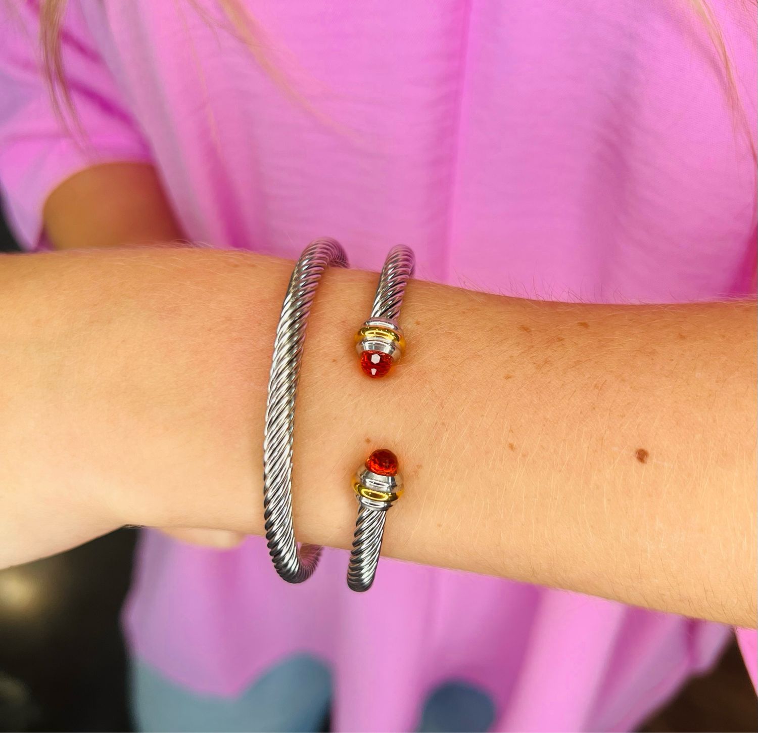 VG Red Stone Cuff