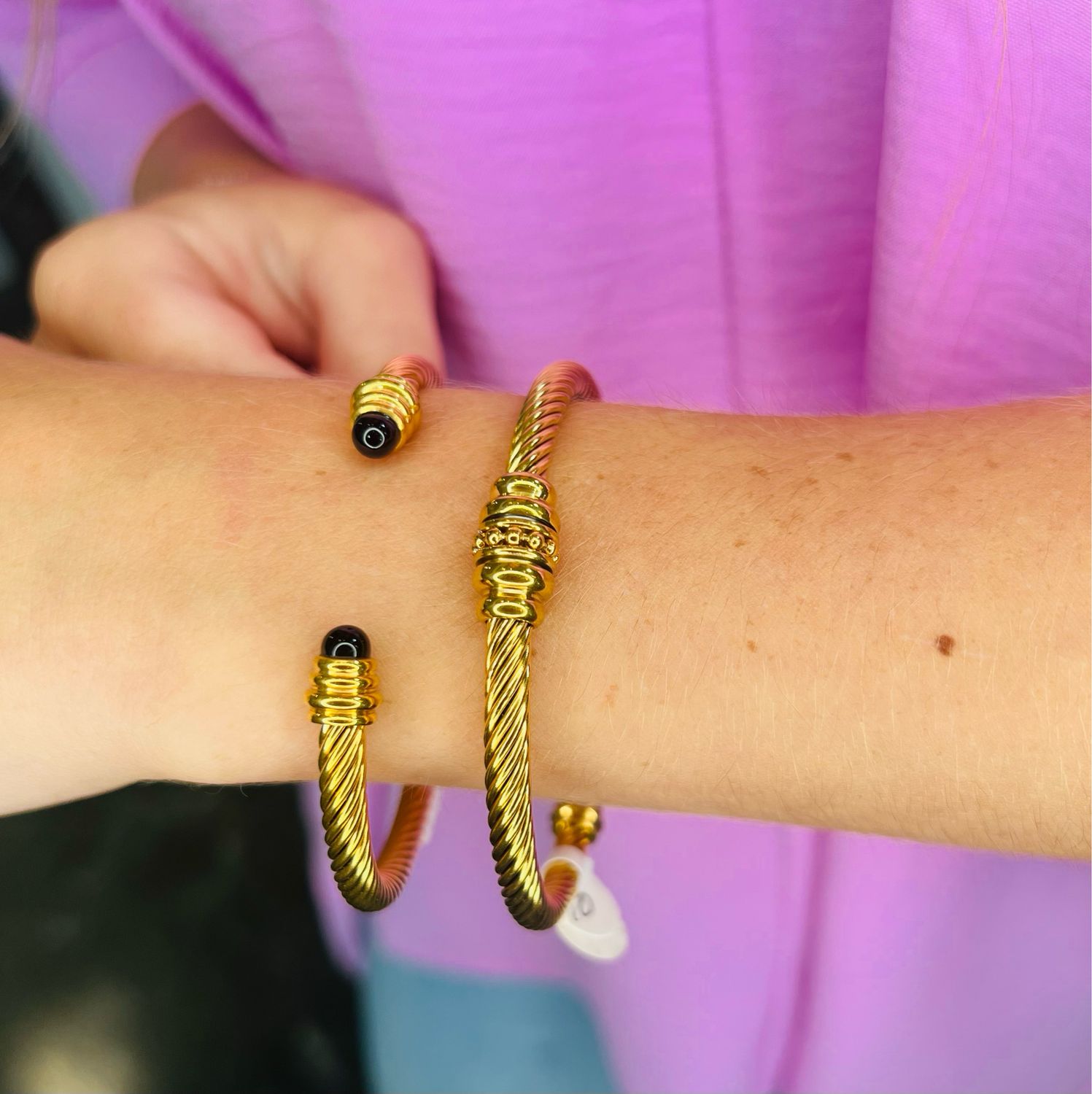 VG Gold Twisted Black Stone Cuff
