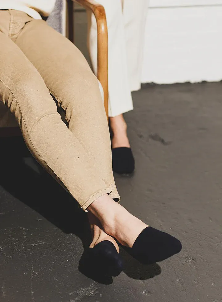 VG Cloud No Show Socks-Black