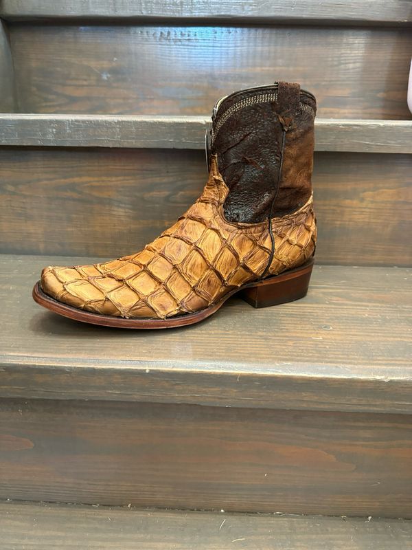 A4660-Cognac Fish Embroidered Short Boot