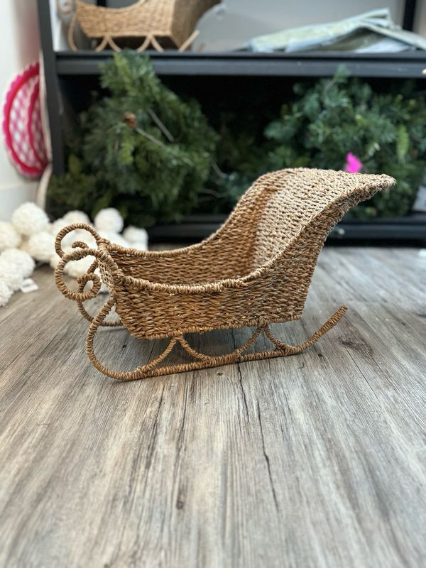 18" Woven Sleigh