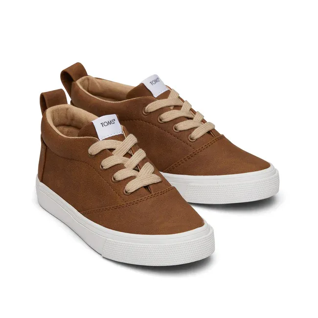 Fenix-Brown Sneak
