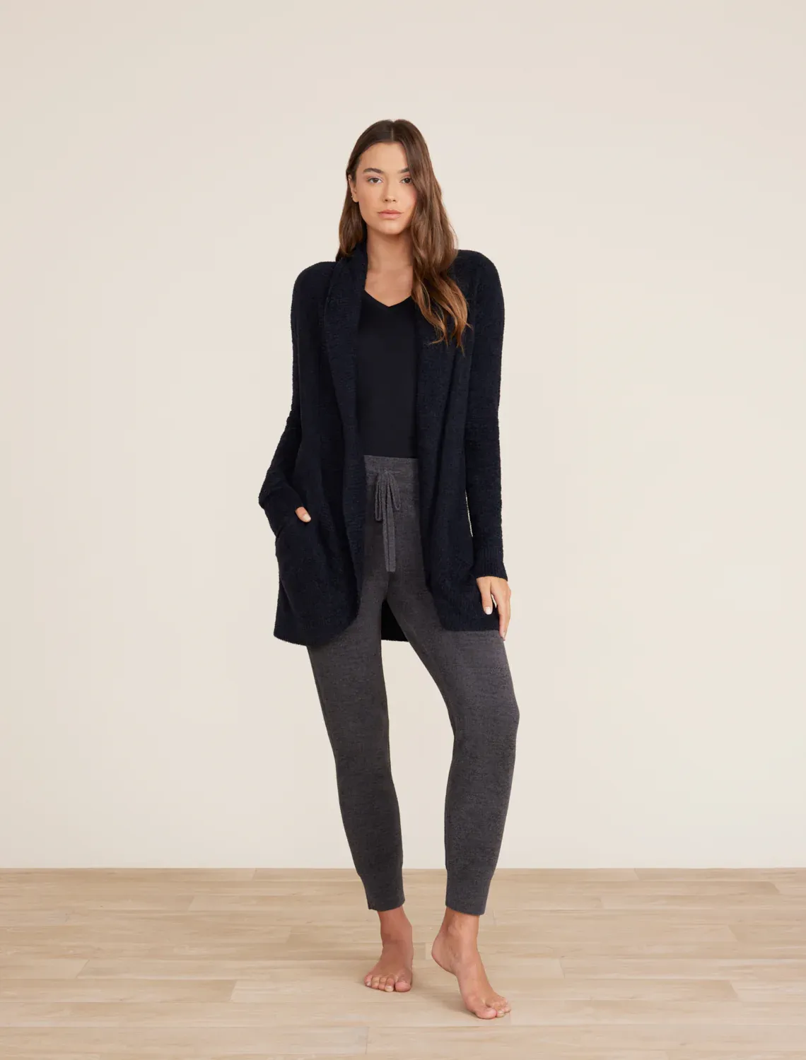 CCL Circle Cardi-Black