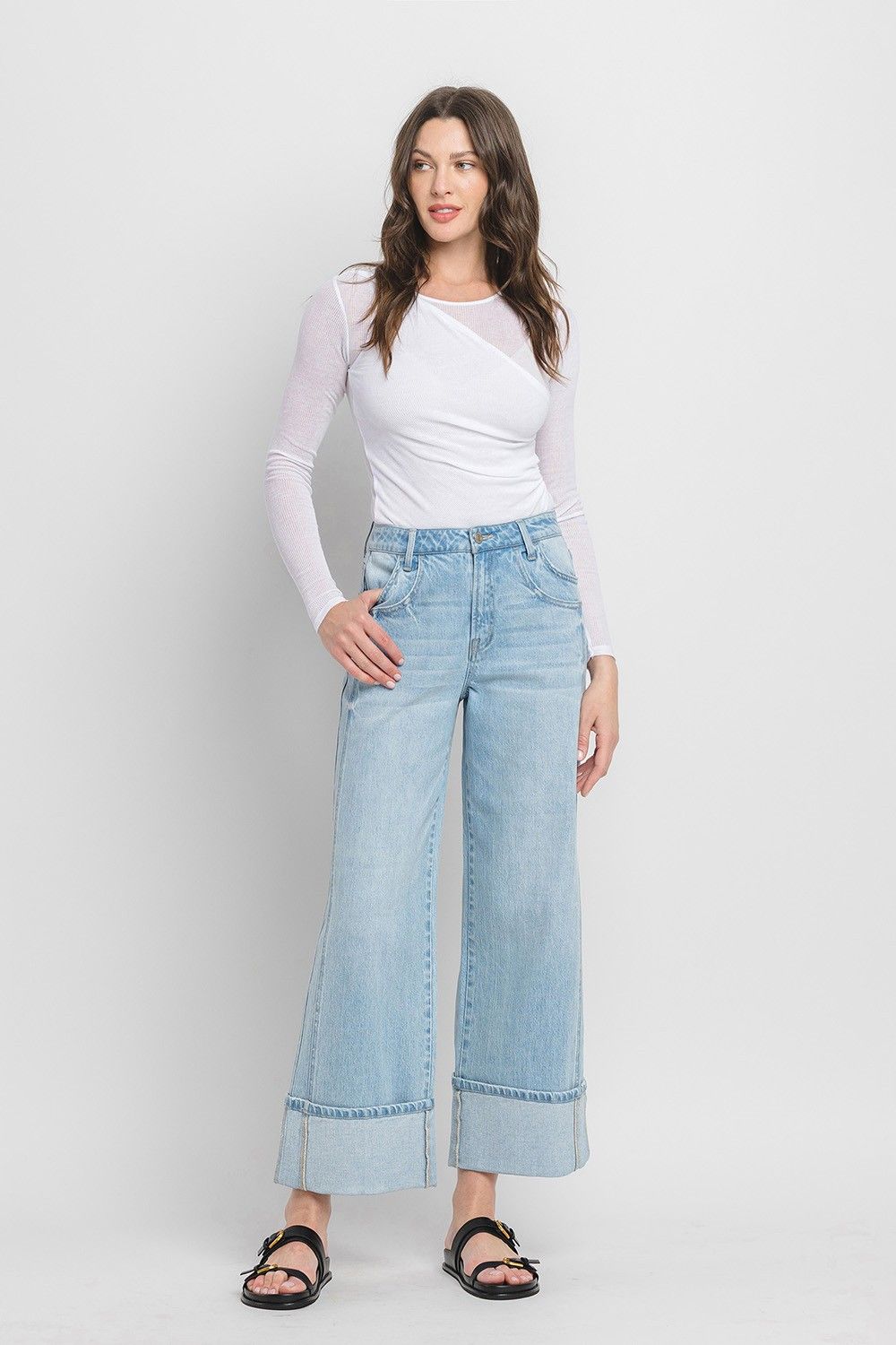Streamlined Cuffed Wide Leg Jean