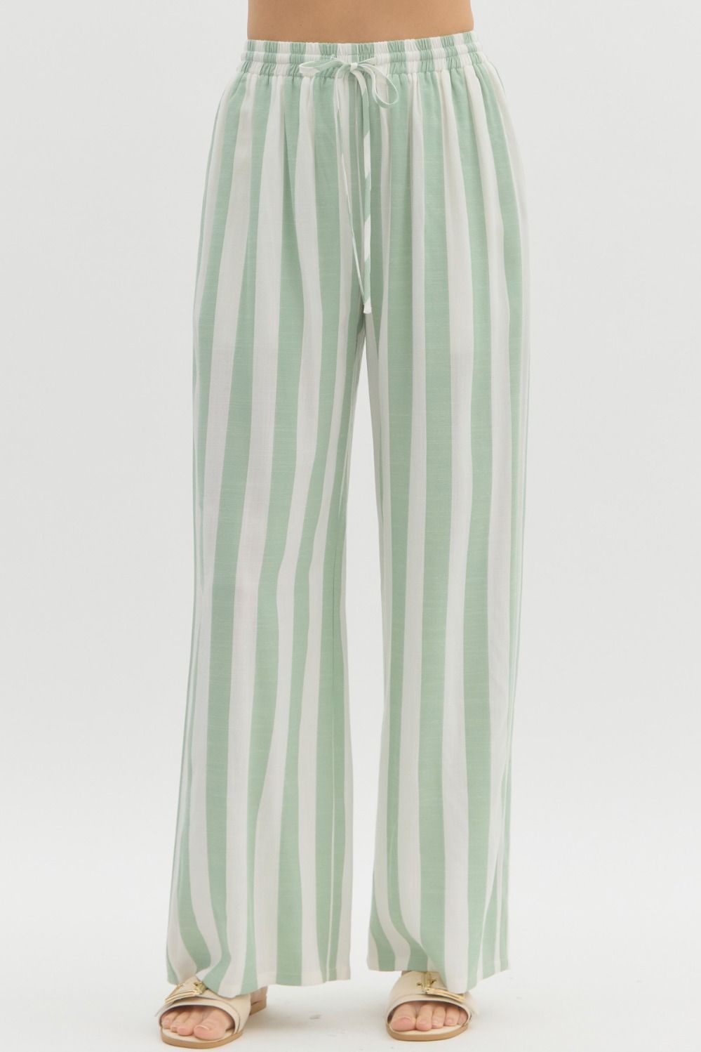 Nia Pant-Green Tea