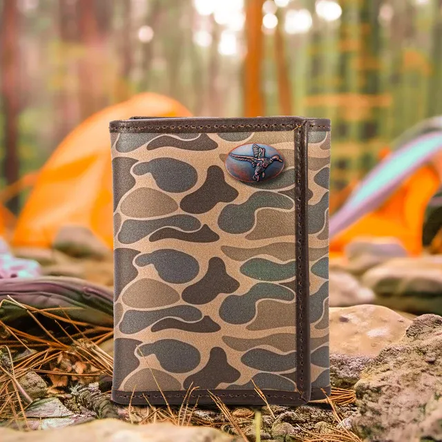 Old School Brown Camo Trifold- Duck