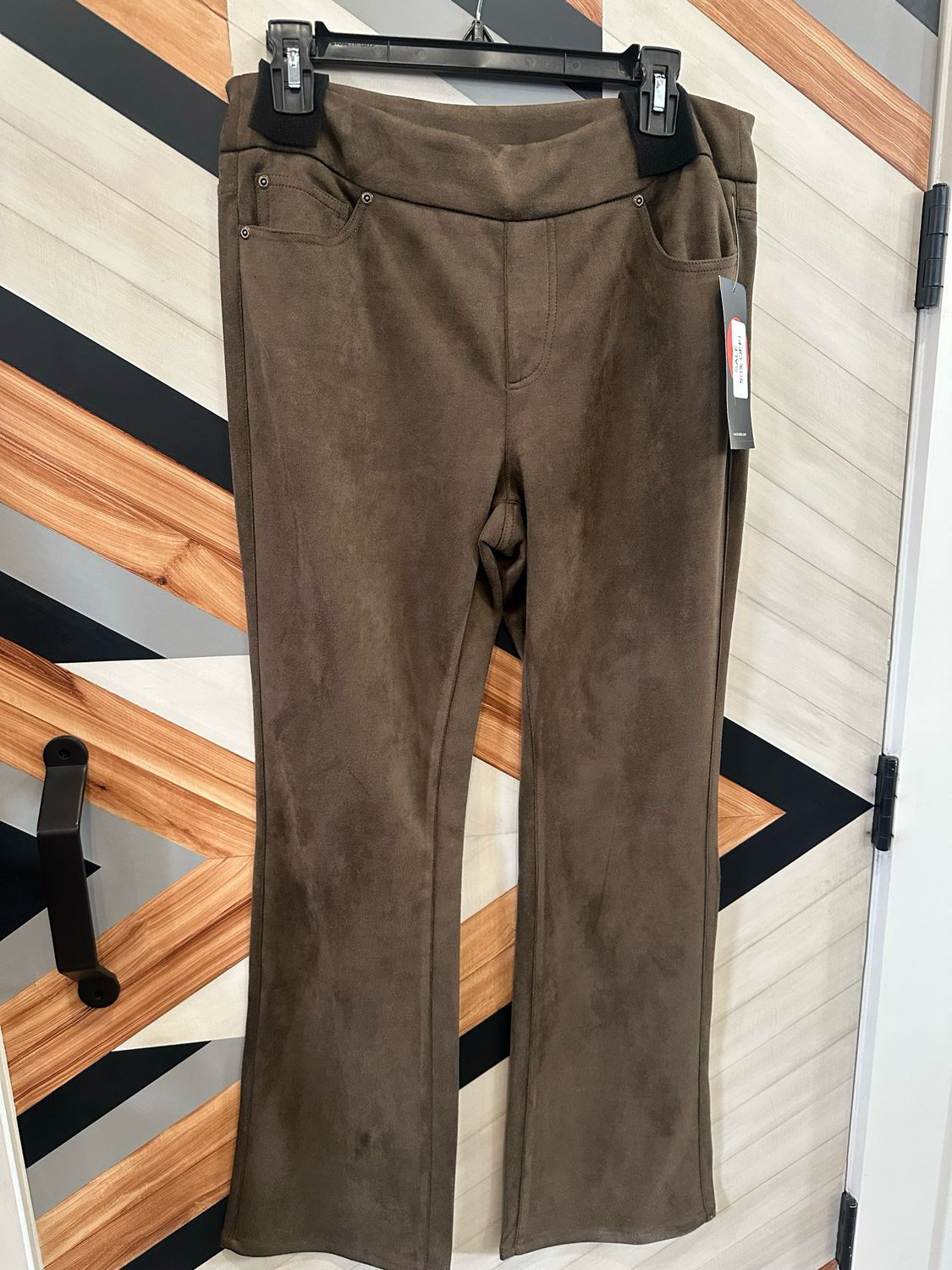Truffle Flare Leg Jean