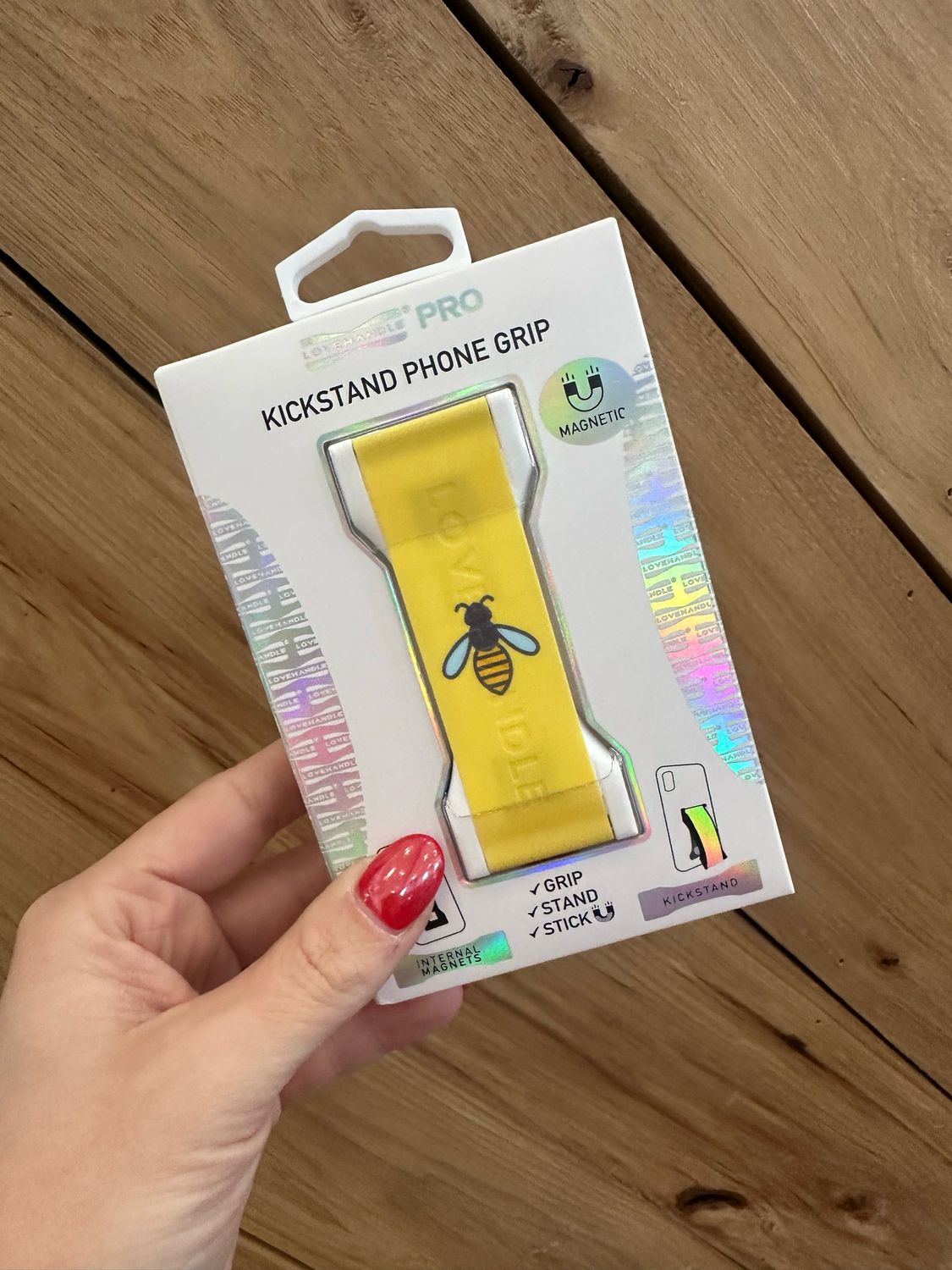 VG Love Handle Phone Grip-Bee