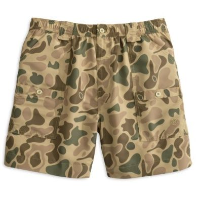 Bay Short-Camo Traditions