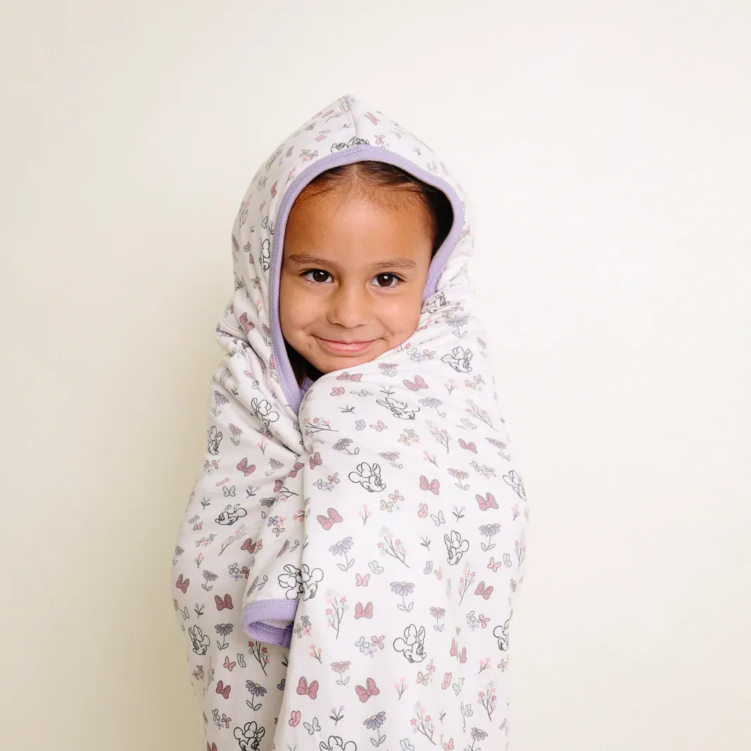 Minnie Bowquet Premium Big Kid Hooded Towel