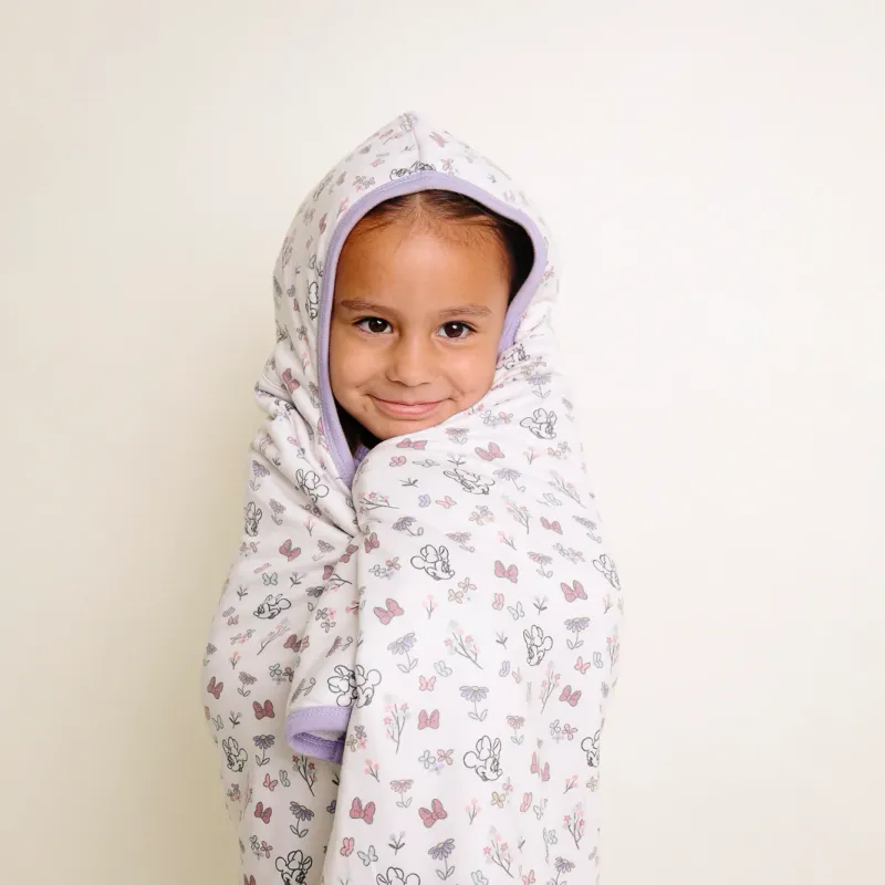 Minnie Bowquet Premium Big Kid Hooded Towel