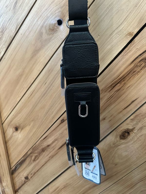 Zip &amp; Clip Strap-Black