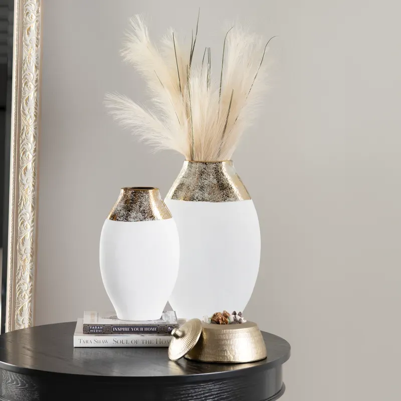 Sm. Rue Oval Vase-White