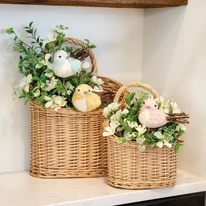 Natural Willow Hanging Wall Basket Lg.