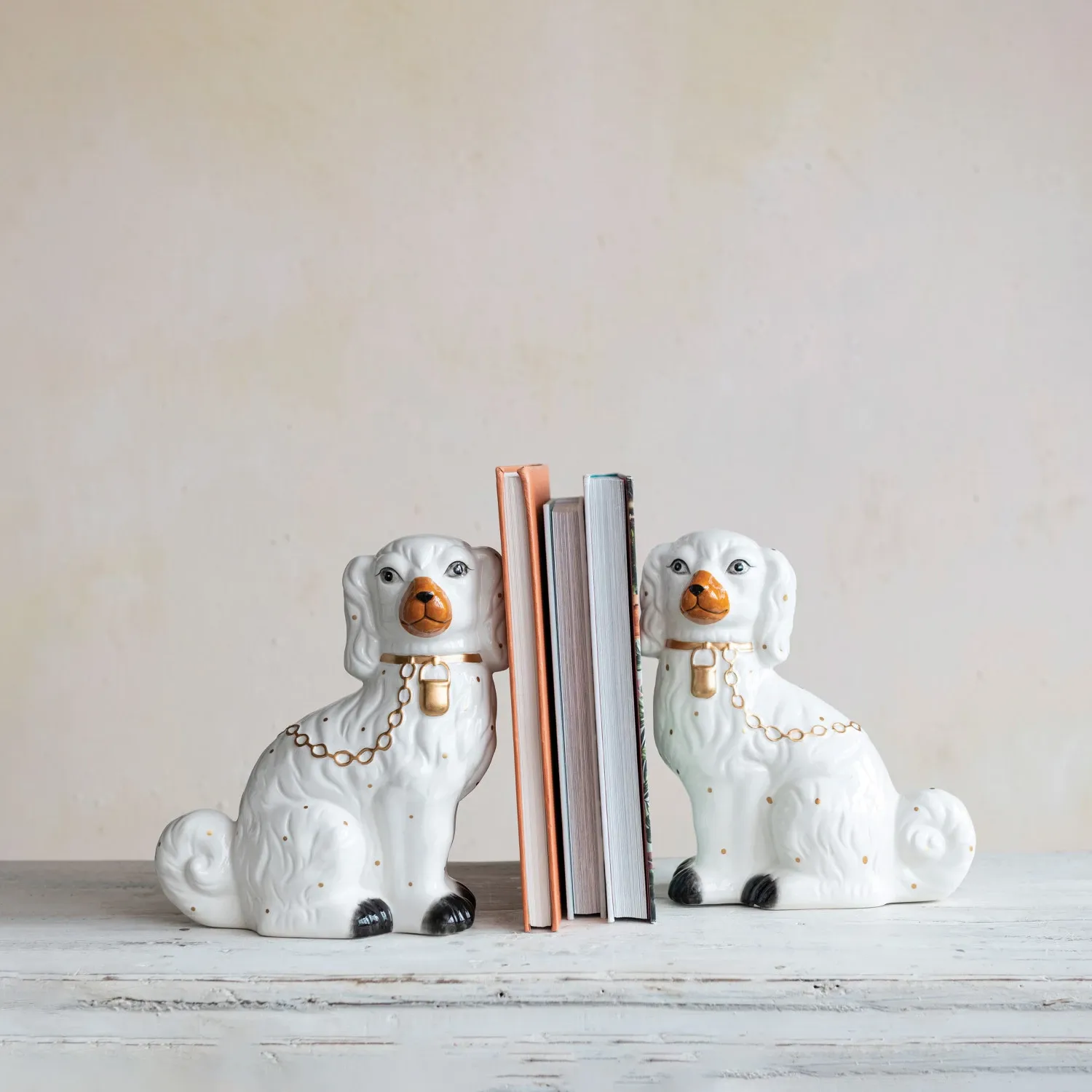 VG Hand-Painted Staffordshire S/2