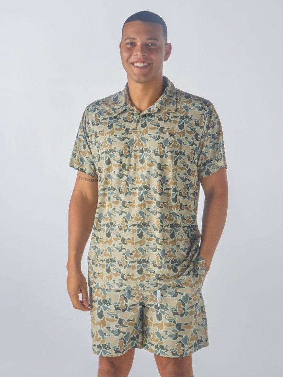 VG Men&#39;s Camo Polo