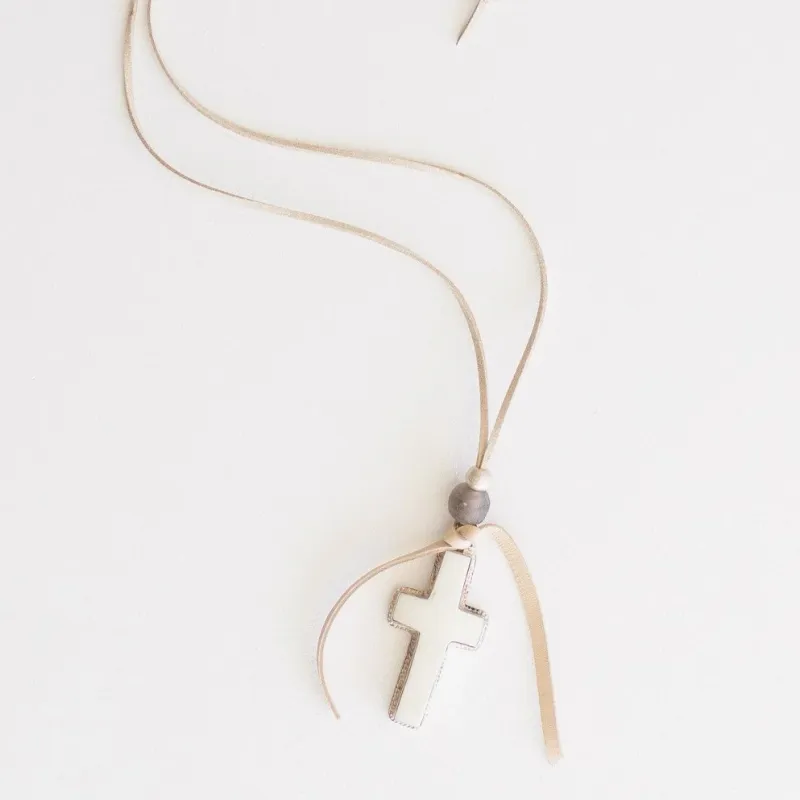 VG Lola Necklace