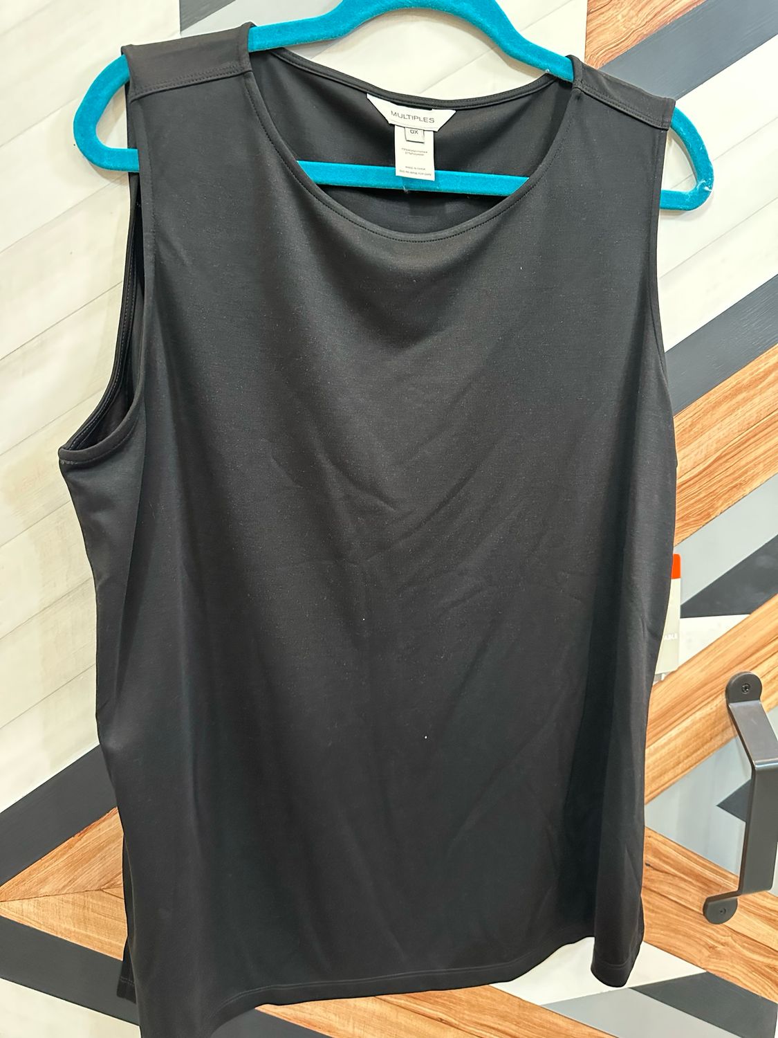 Black Hi Nk Tank