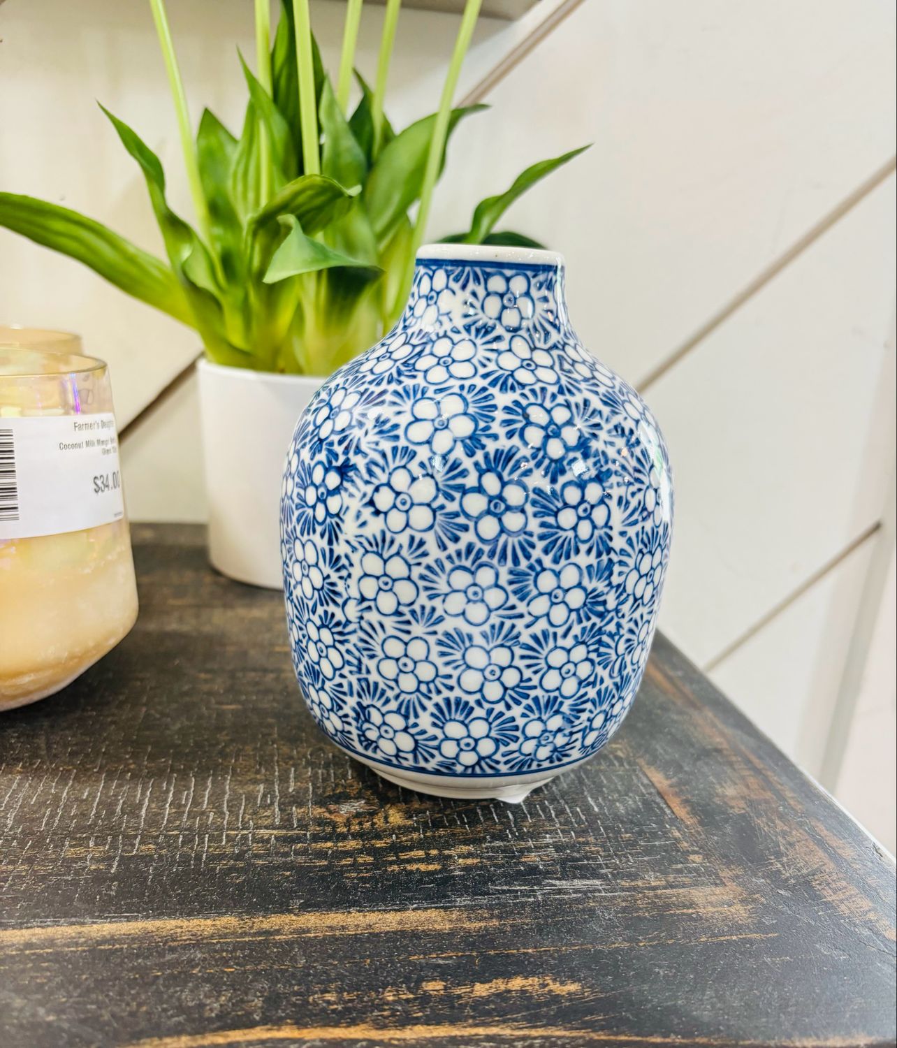 VG Blue/White Vase 5