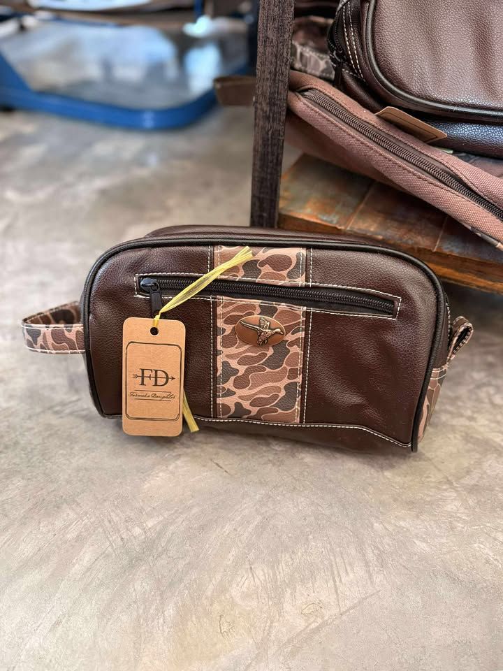 Old School Camo Toiletry Bag-Duck
