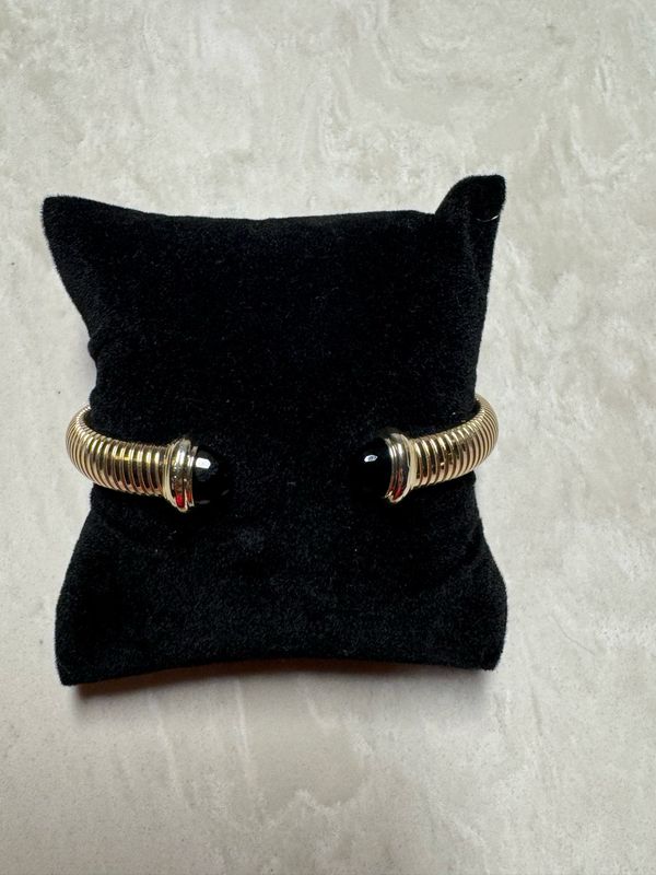 VG Black Onyx Cuff