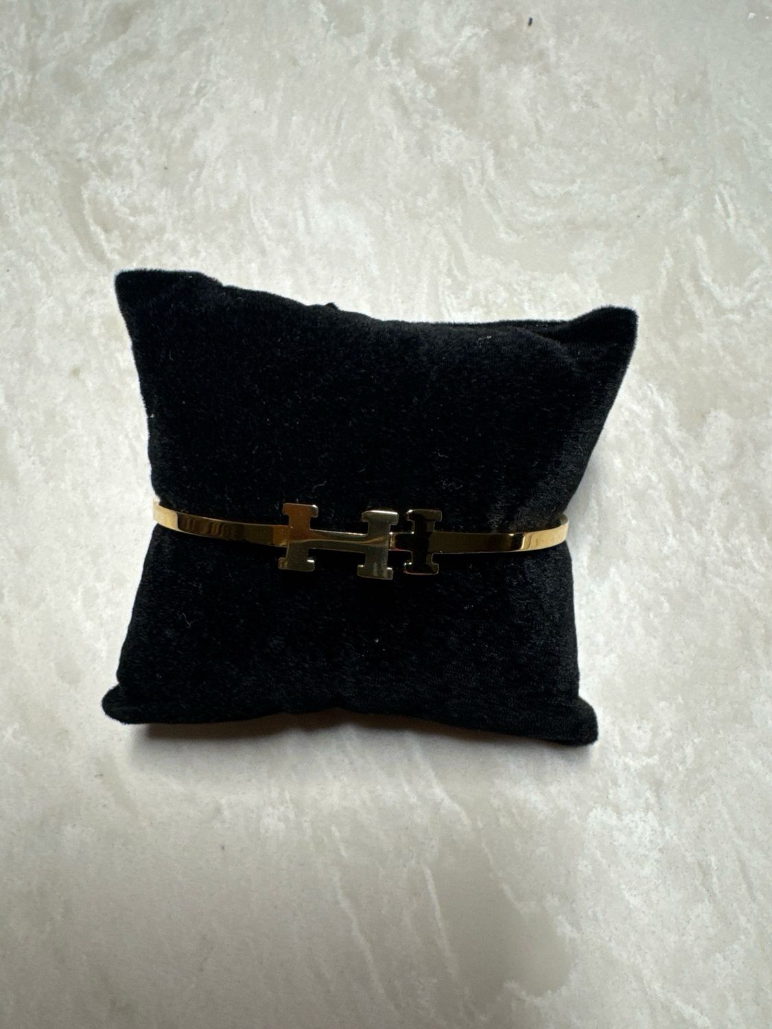 VG H Bracelet