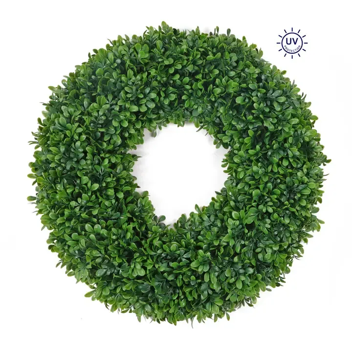VG UV Protection 22&quot; Boxwood Wreath