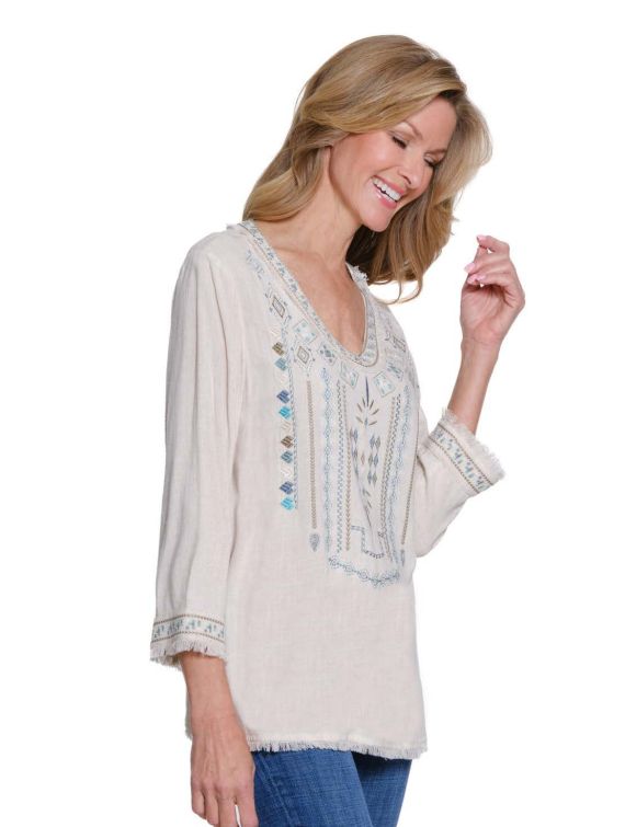 Multi 3/4 Slv Emb Top