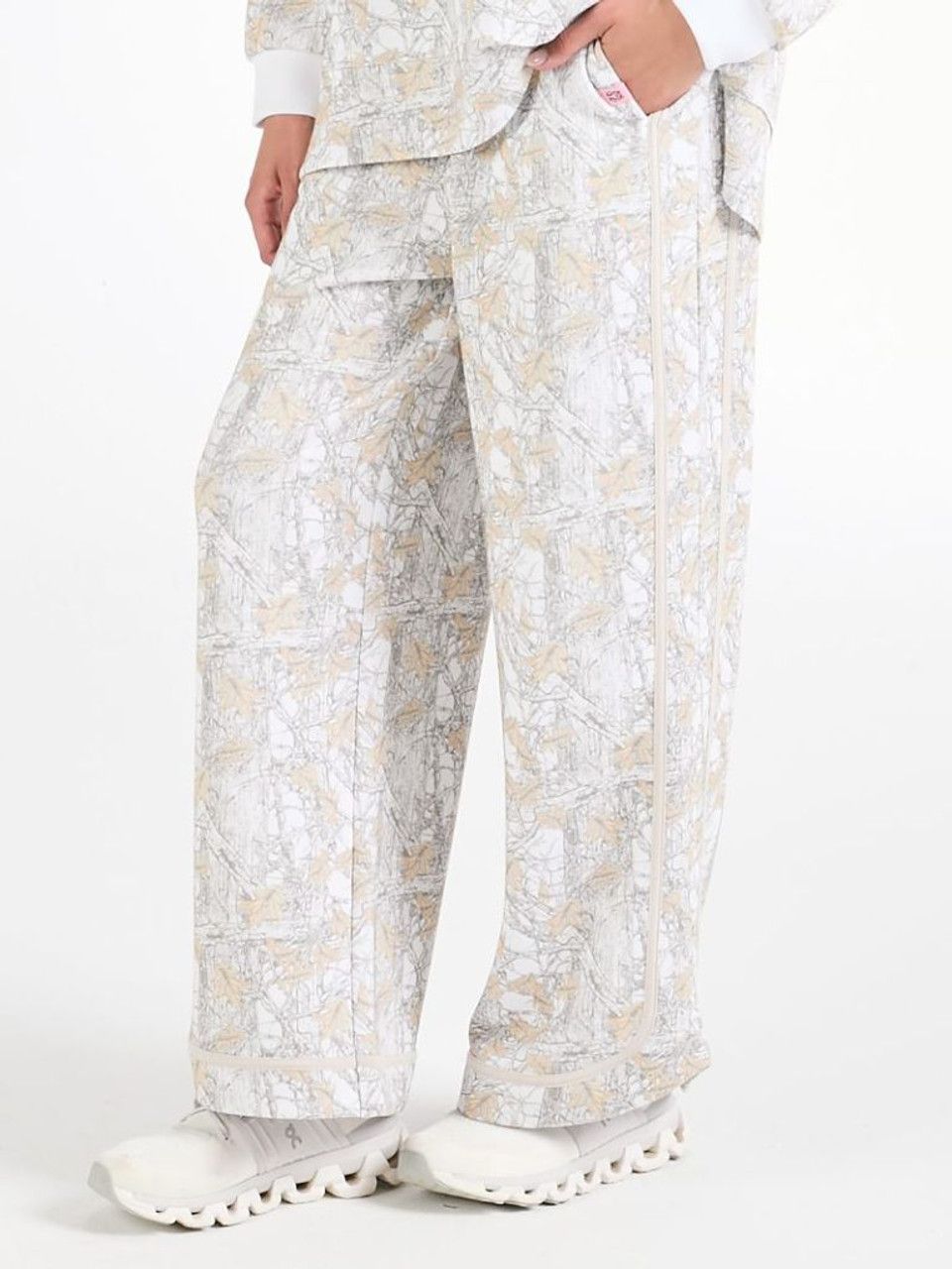 VG Sloan Pant-Camo White