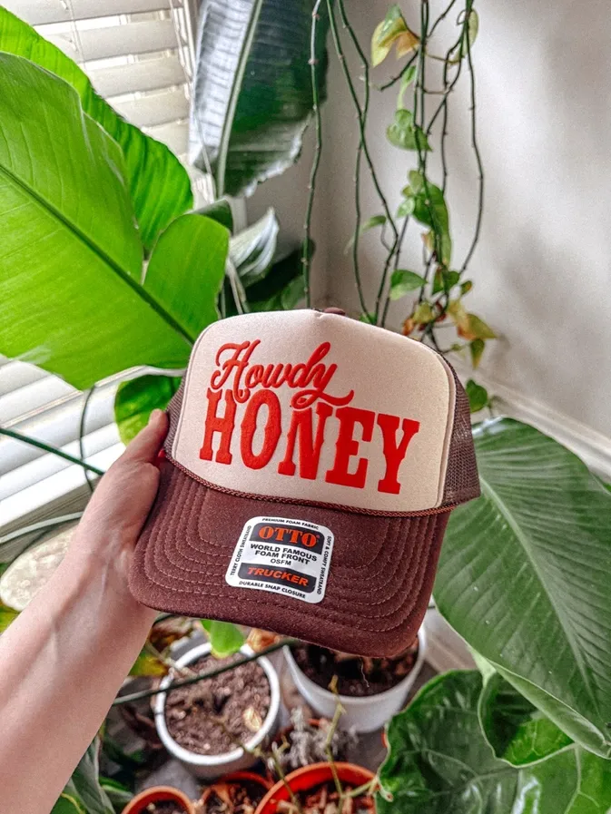 Howdy Honey Trucker Hat-Tan/Brown