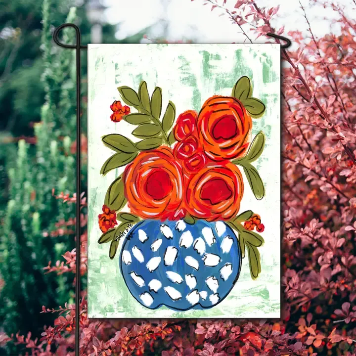 VG Red Floral Blue/White Vase Garden Flag