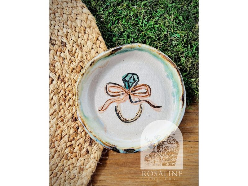 VG Tying The Knot Ring Dish