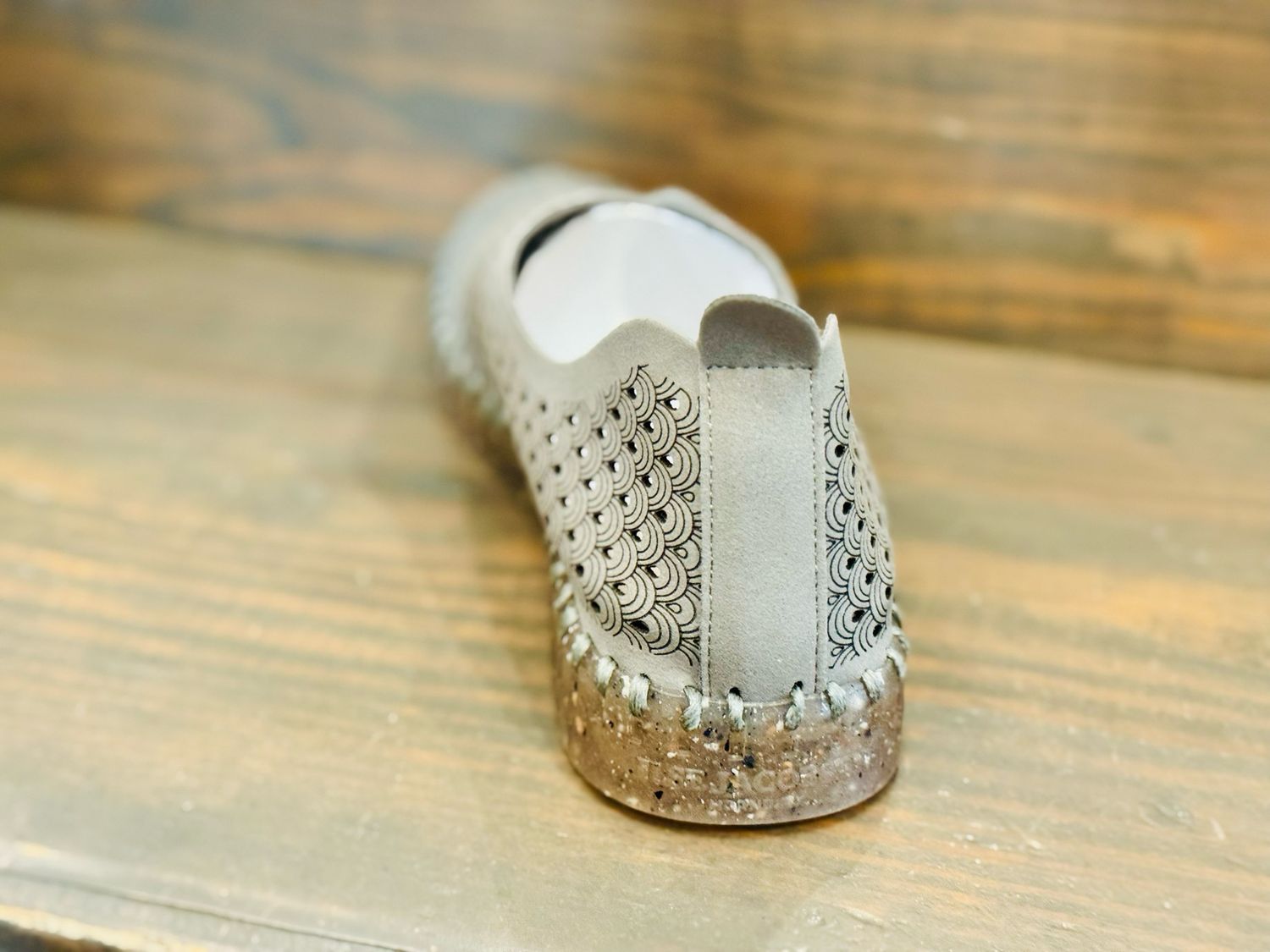 Flats-Grey