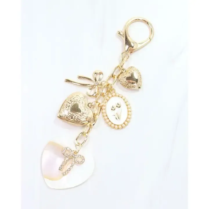 Hearts of Gold Bag Charm Gold