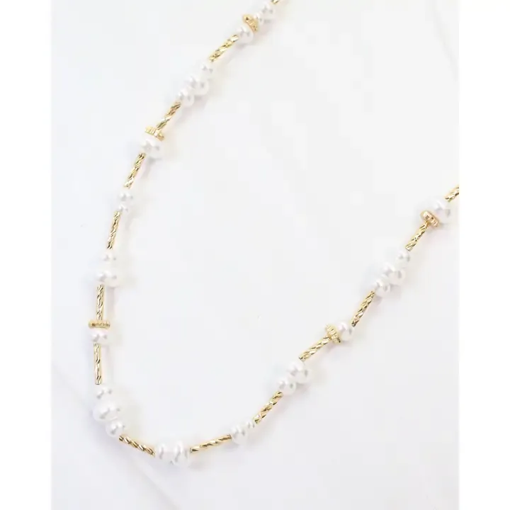 Lola 18&quot; Beaded Necklace Pearl