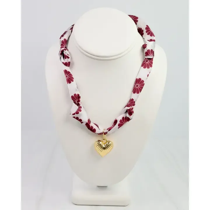 Serafina Scarf Charm Necklace Mrn Floral