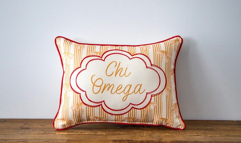 Chi Omega Bow Pattern W Piping