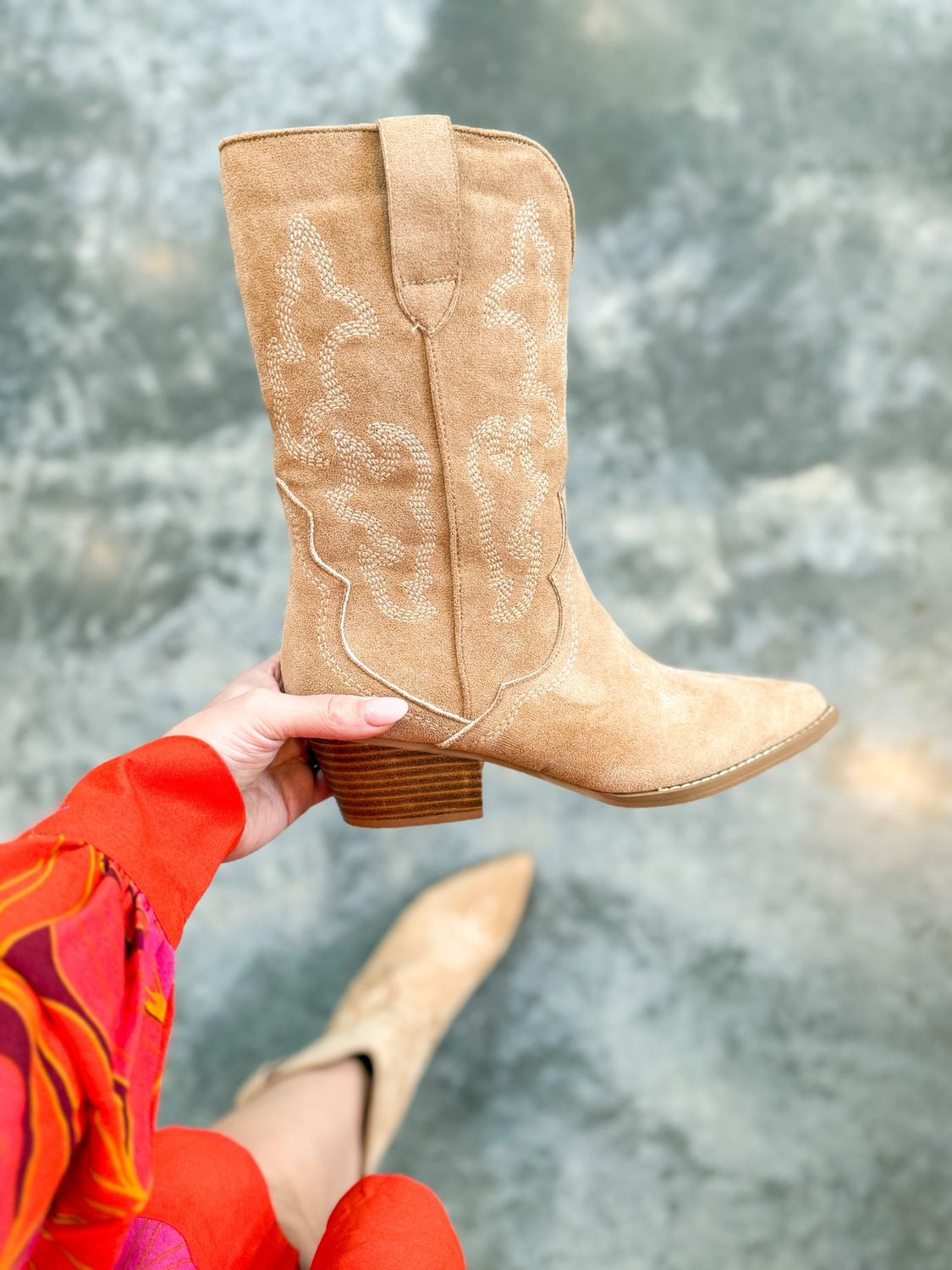 Somebodys Promblem-Camel Faux Suede
